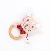 Hochet Chat rose en coton Oeko-Tex avec son anneau de dentition